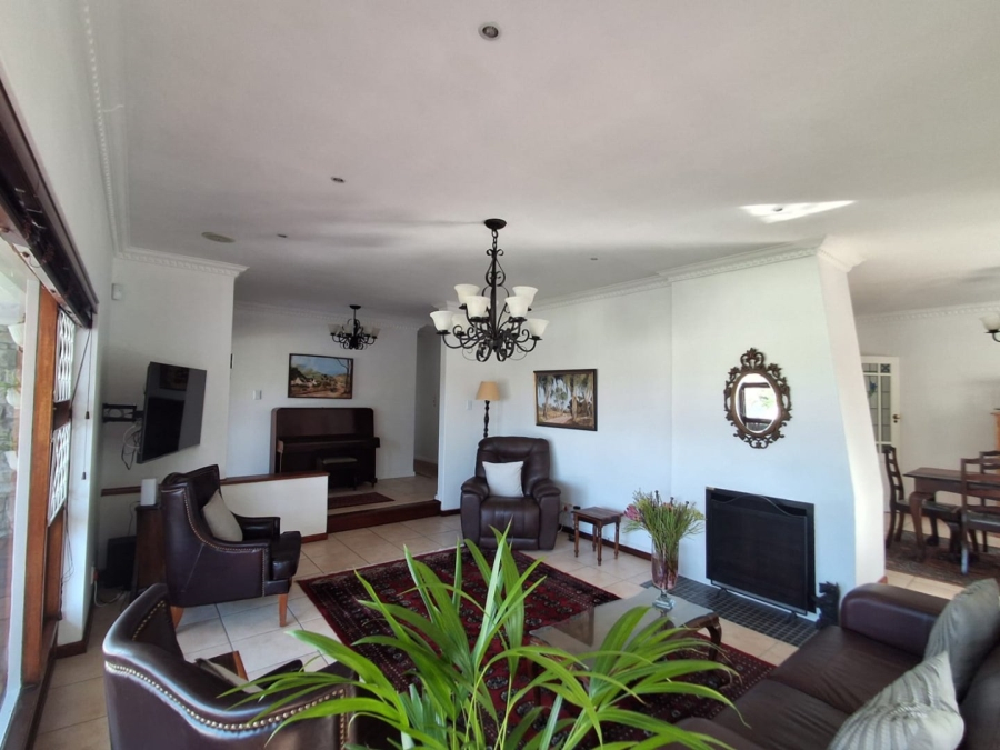 3 Bedroom Property for Sale in Mangold Park Eastern Cape